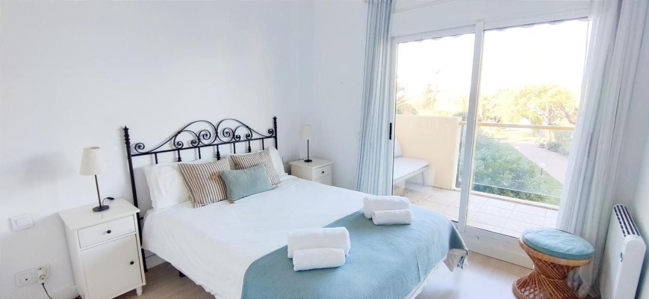 Apartamento Lagos Del Castillo By Denia Costa Luaran gambar